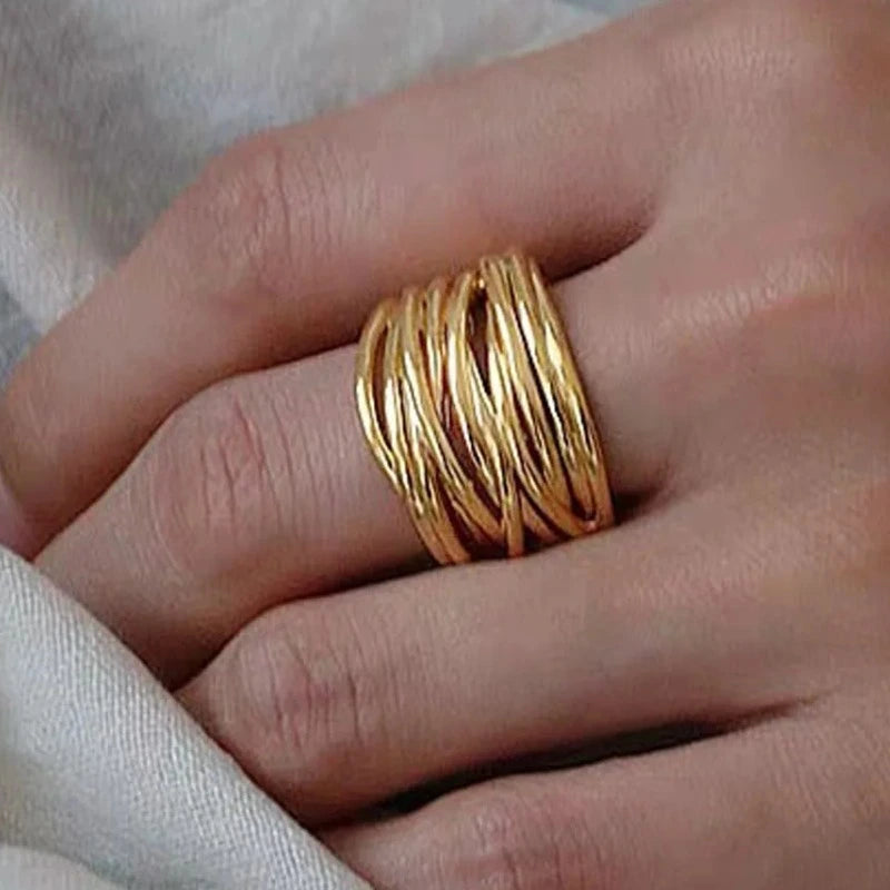 Gold Adjustable Vintage Ring with an elegant layered 