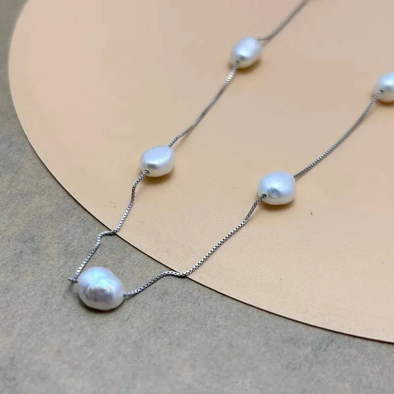 Éloise Freshwater Pearl Station Necklace