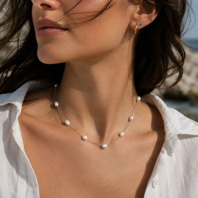 Éloise Freshwater Pearl Station Necklace